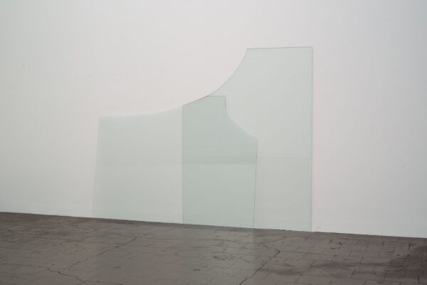 FRAKTUR MMXVII / IV, 200 cm x 280 cm, geschnittenes Glas, 2017